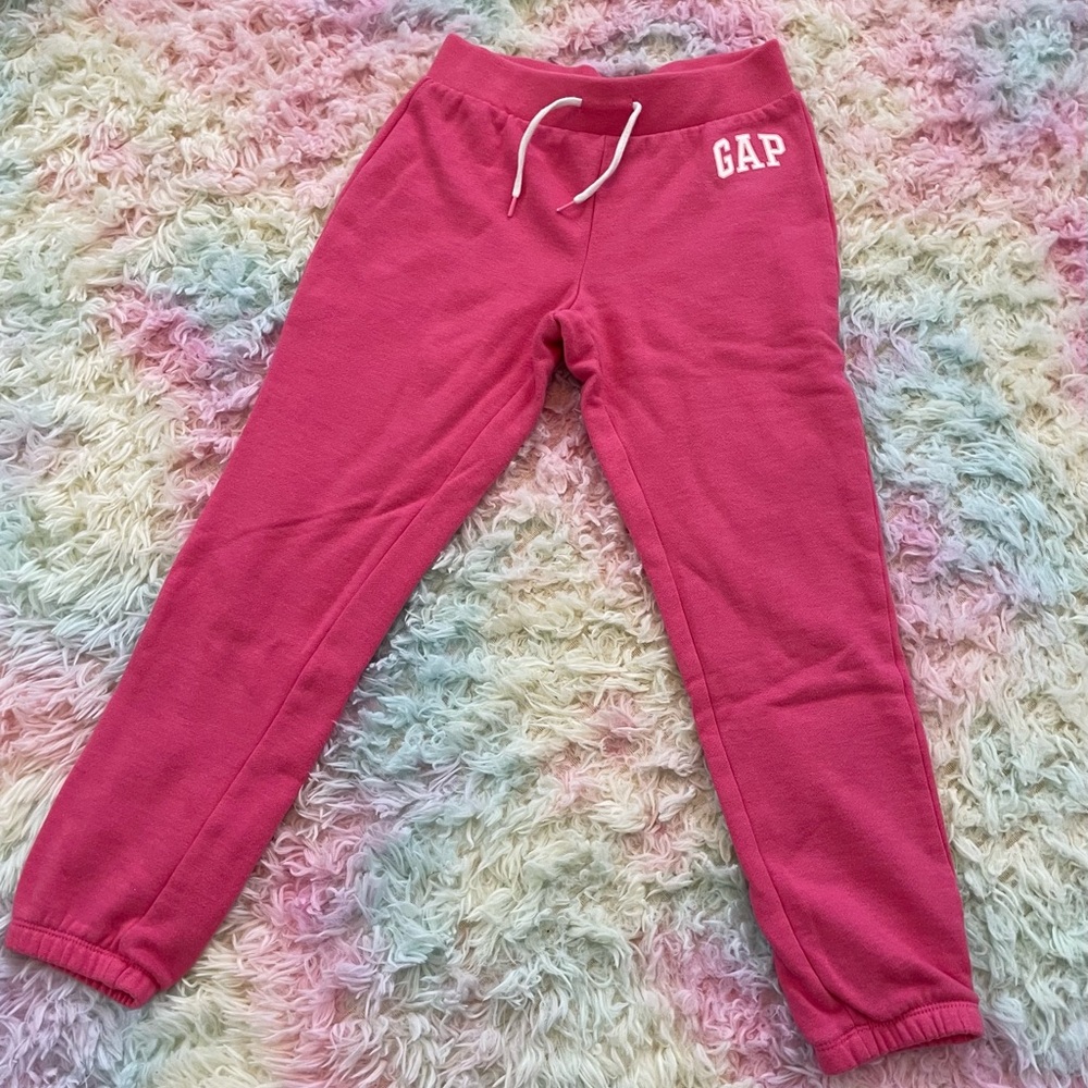Girl’s GAP sweatpants size M